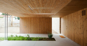 Sustainable-Lunawood-Thermowood-exterior-cladding-Penafiel-Portugal-2